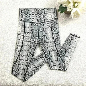 High Waisted Yoga Pants V Cross Waist‎ Side Pocket Tummy Control Workout Legging